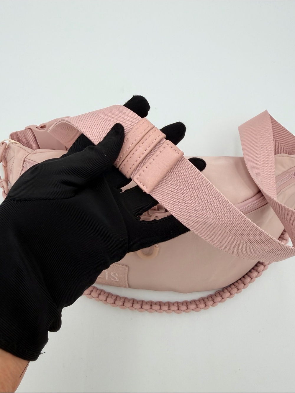 BÉIS The Pack Nylon Belt Bag – Blush Pink – NWT - Picture 5 of 8